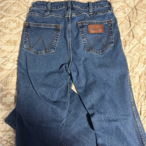 Wrangler Retro High Rise Trouser - Picture 5 of 5